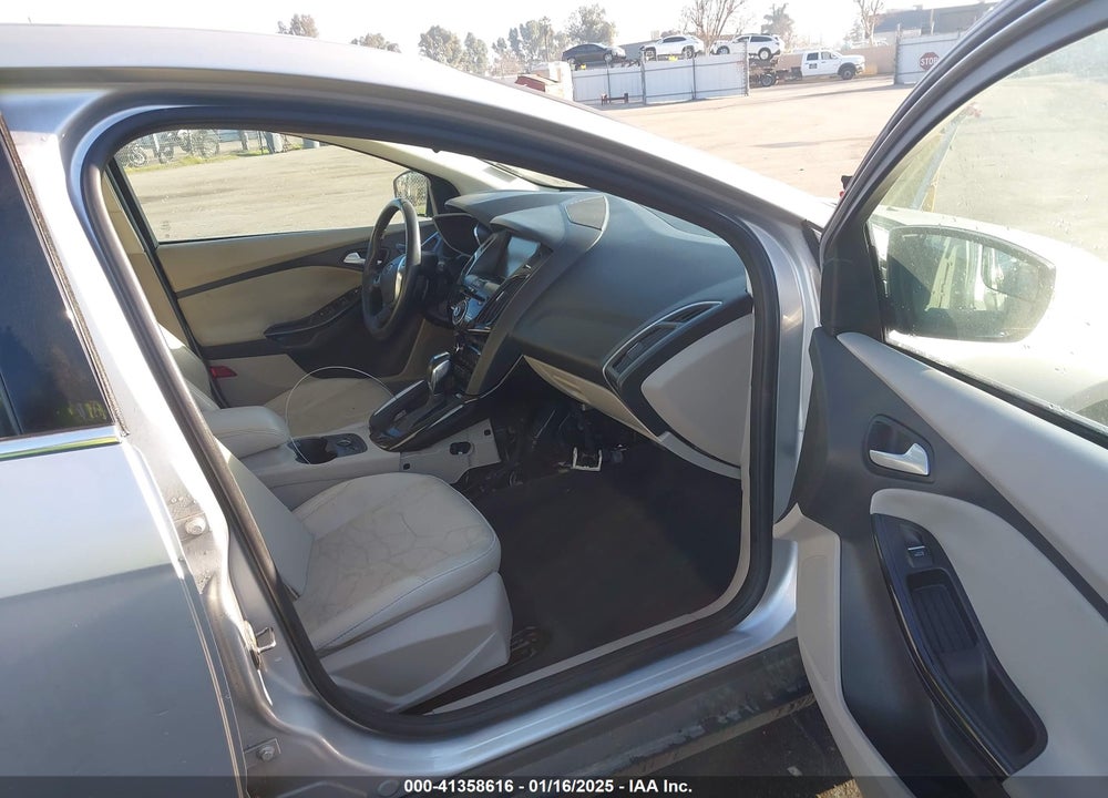 2013 FORD FOCUS ELECTRIC VIN: 1FADP3R47DL353351