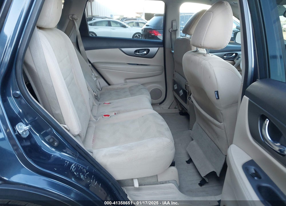 2015 NISSAN ROGUE SV VIN: 5N1AT2MK7FC873203