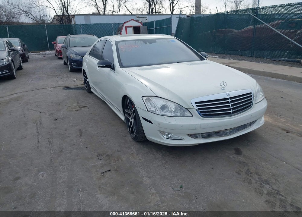 2008 MERCEDES-BENZ S 550 VIN: WDDNG71X58A239285
