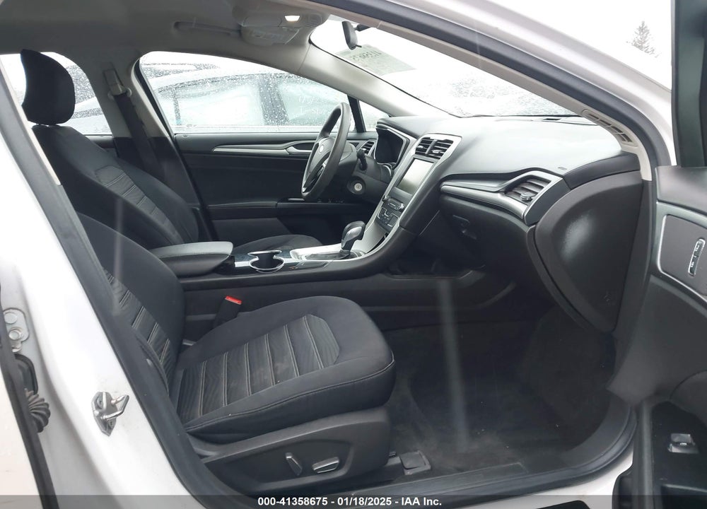 2016 FORD FUSION VIN: 3FA6P0H75GR379231