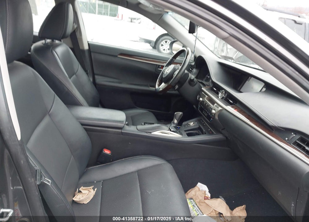 2018 LEXUS ES 350 VIN: 58ABK1GG9JU113522