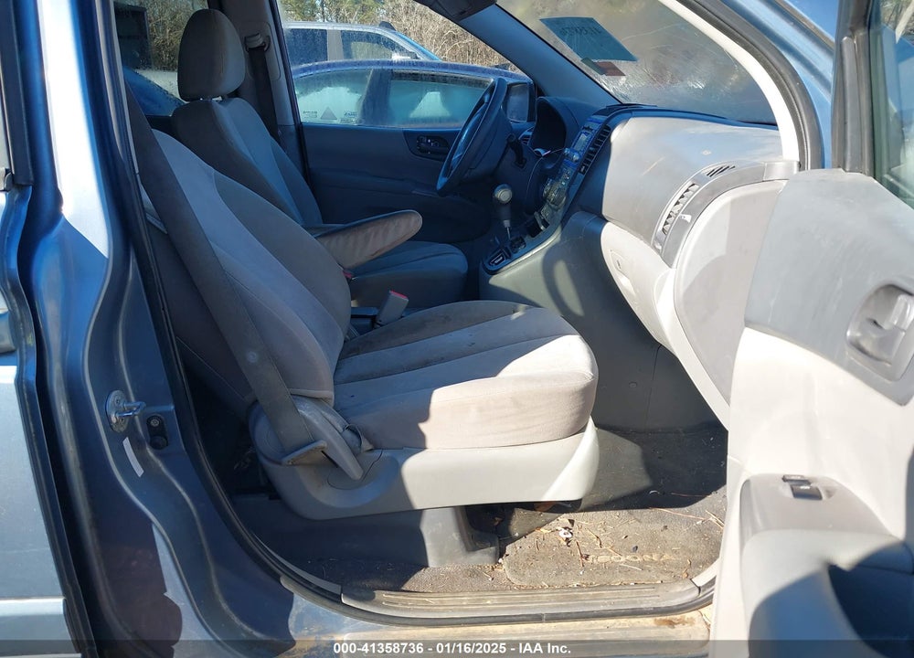 2010 KIA SEDONA LX VIN: KNDMG4C36A6359166