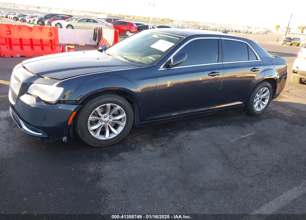 2015 CHRYSLER 300 VIN: 2C3CCAAG0FH891681