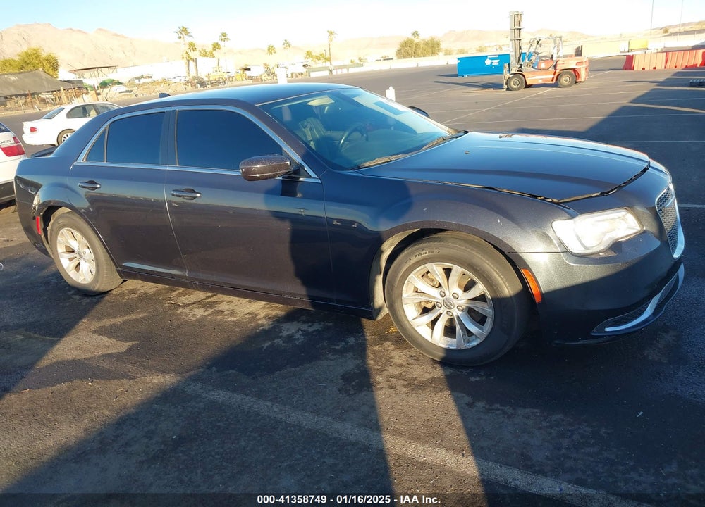 2015 CHRYSLER 300 VIN: 2C3CCAAG0FH891681