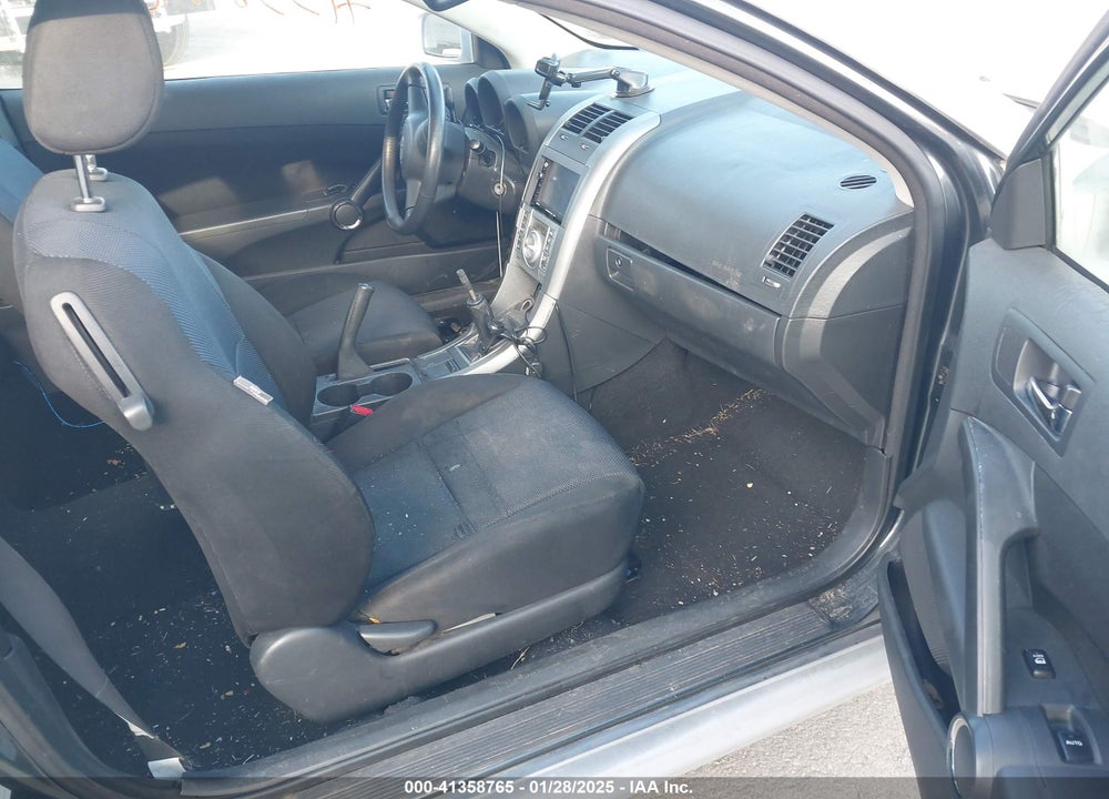 2005 SCION TC VIN: JTKDE167350053045