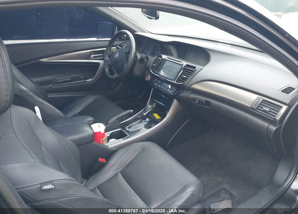 2016 HONDA ACCORD EX-L V-6 VIN: 1HGCT2B80GA006941