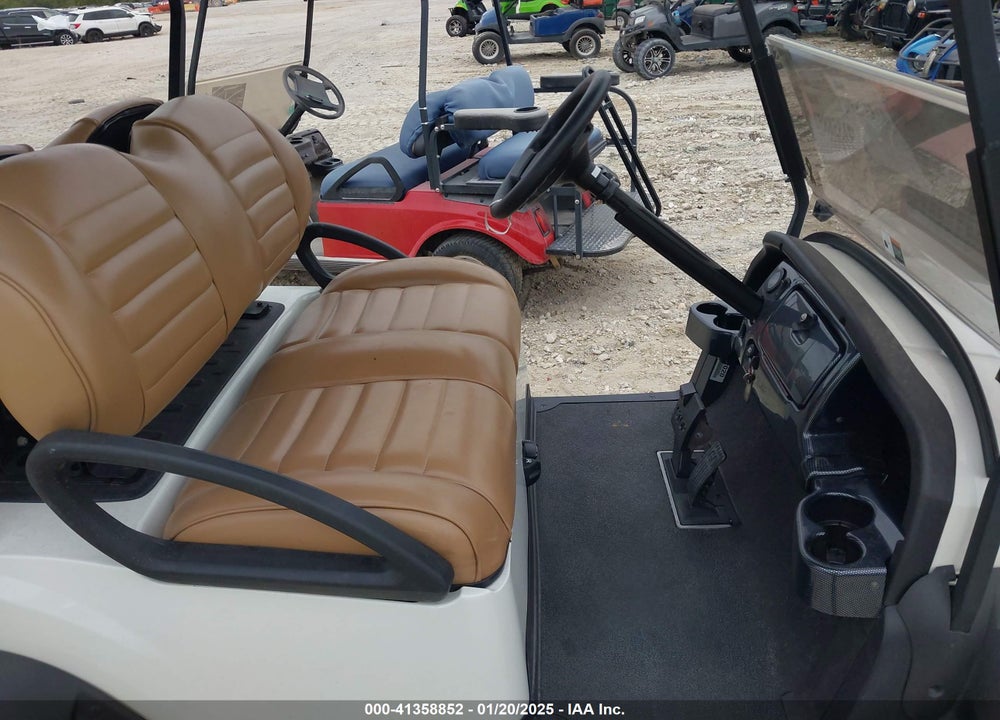 2021 GOLF CART GRAYCO VIN: DV2050135872