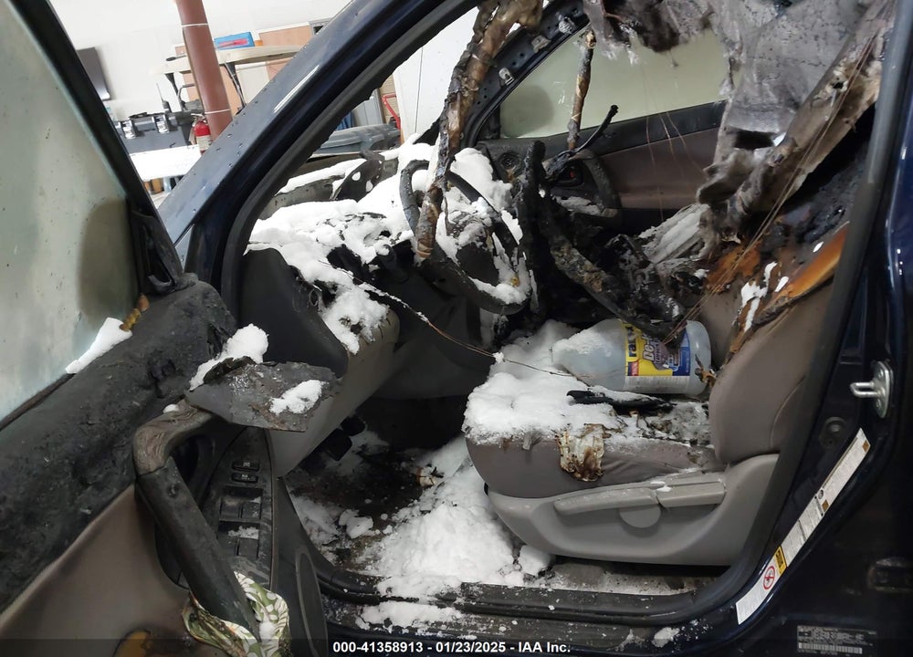 2007 TOYOTA RAV4 VIN: JTMBD33V275112172
