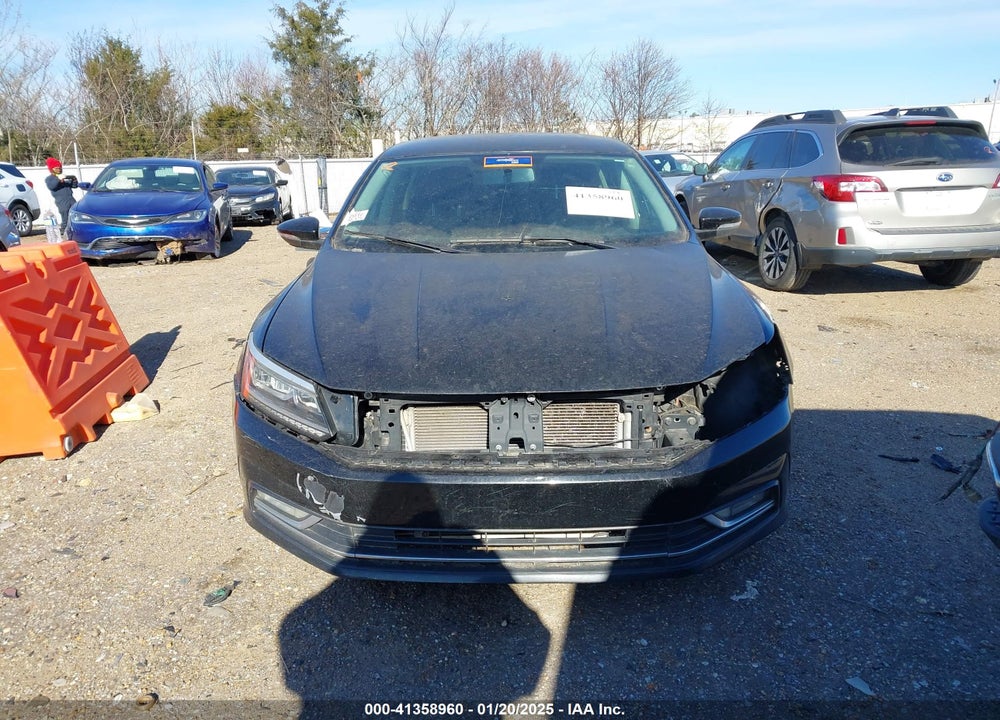 2016 VOLKSWAGEN PASSAT VIN: 1VWAS7A35GC061060