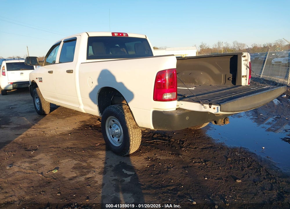 2014 RAM 2500 TRADESMAN VIN: 3C6TR5CT1EG235006