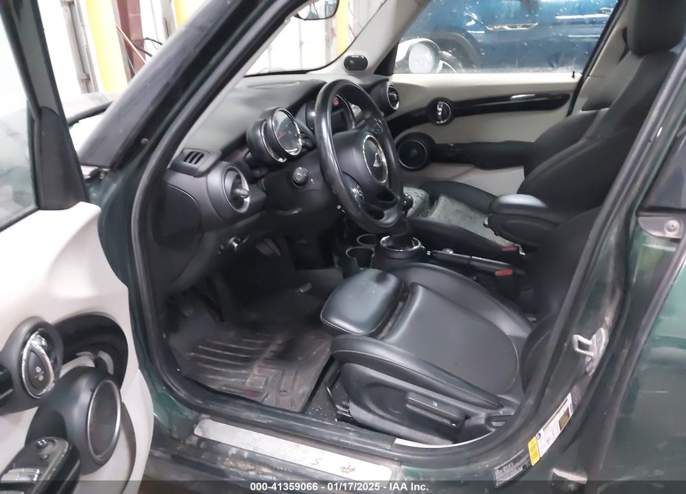2015 MINI HARDTOP VIN: WMWXU3C55FT892293
