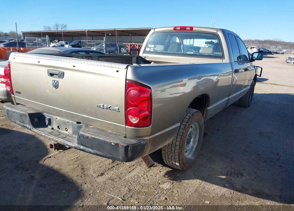 2007 DODGE RAM 1500 VIN: 1D7HU18P07J602289
