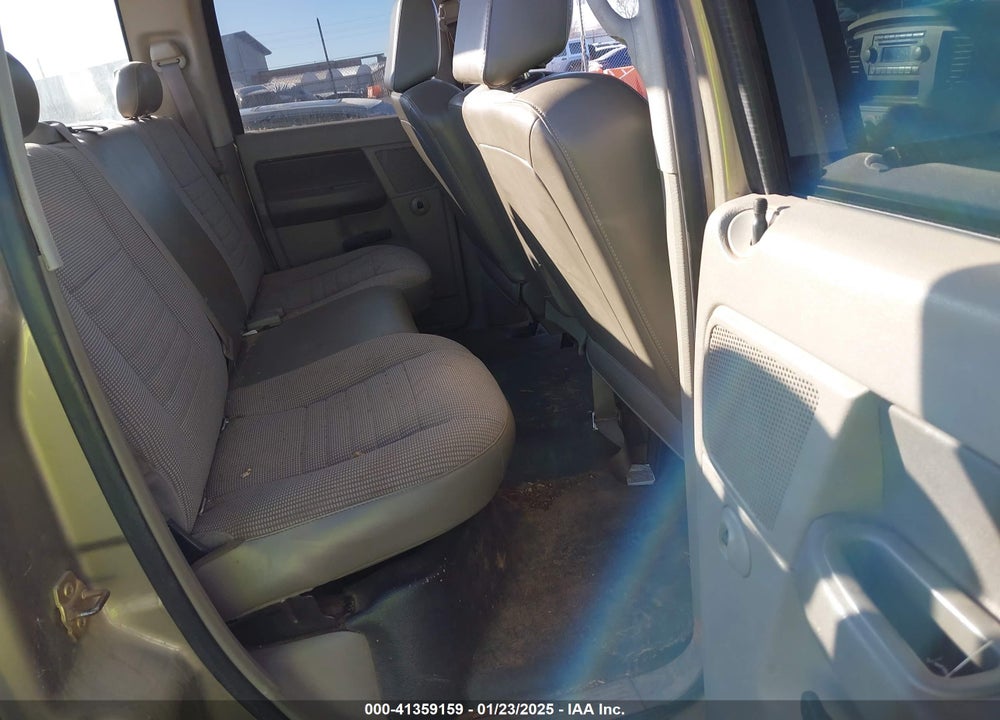 2007 DODGE RAM 1500 VIN: 1D7HU18P07J602289