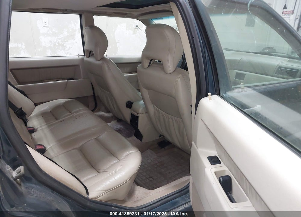 1996 VOLVO 850 VIN: YV1LS5729T1329350