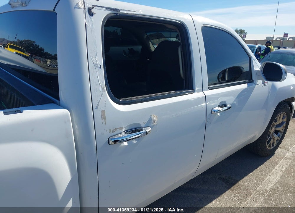 2007 CHEVROLET SILVERADO 1500 VIN: 3GCEC13J57G540215