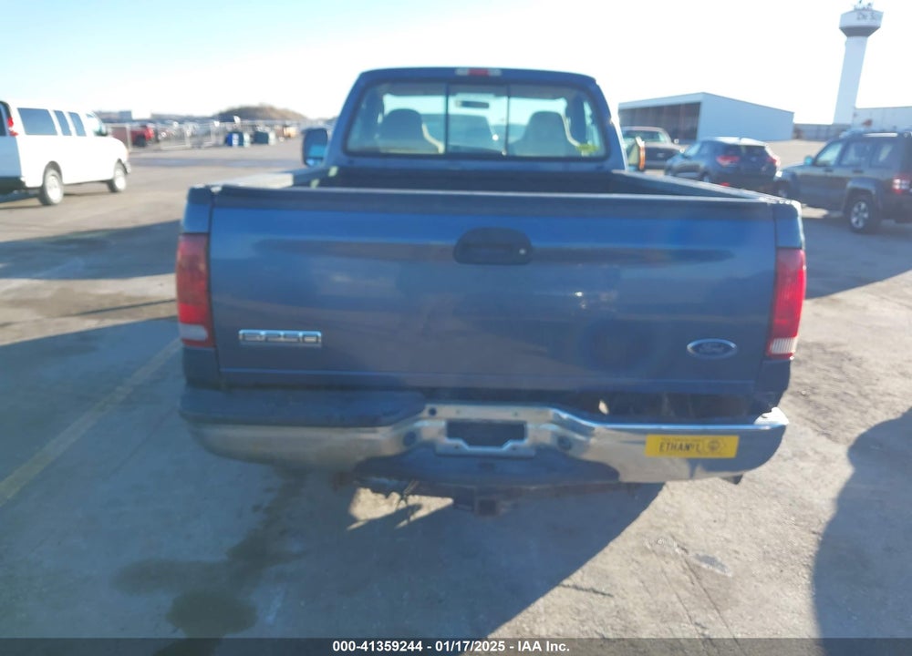 2005 FORD F-250 XL/XLT VIN: 1FTNF21545EC46344