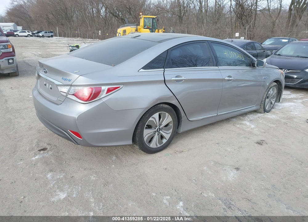 2014 HYUNDAI SONATA HYBRID LIMITED VIN: KMHEC4A41EA105018