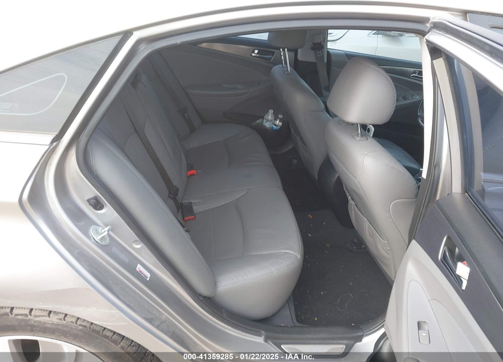 2014 HYUNDAI SONATA HYBRID LIMITED VIN: KMHEC4A41EA105018