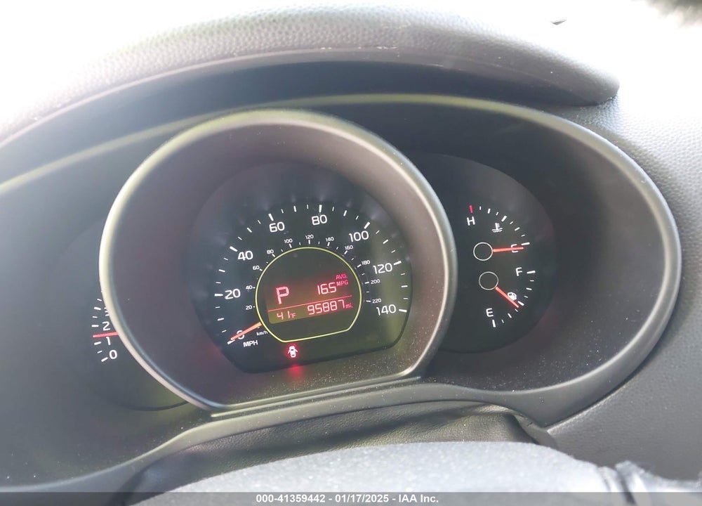 2015 KIA SOUL VIN: KNDJP3A52F7763309