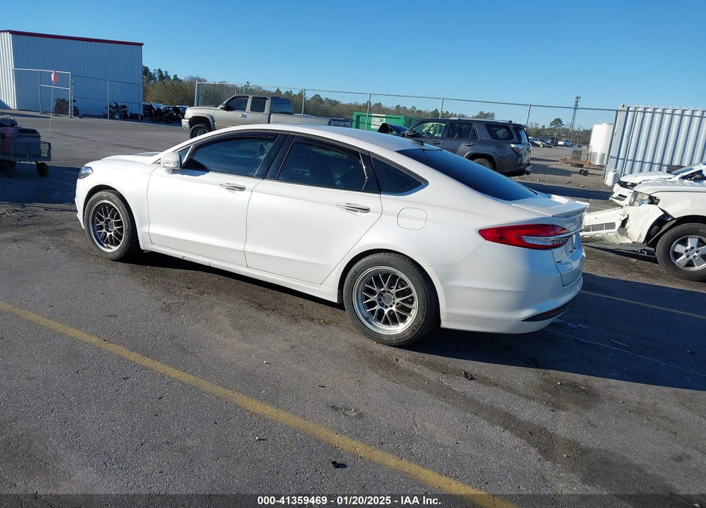 2017 FORD FUSION VIN: 3FA6P0HD9HR256832