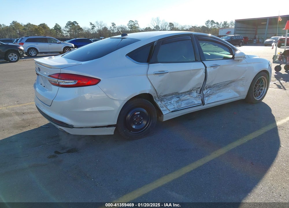 2017 FORD FUSION VIN: 3FA6P0HD9HR256832