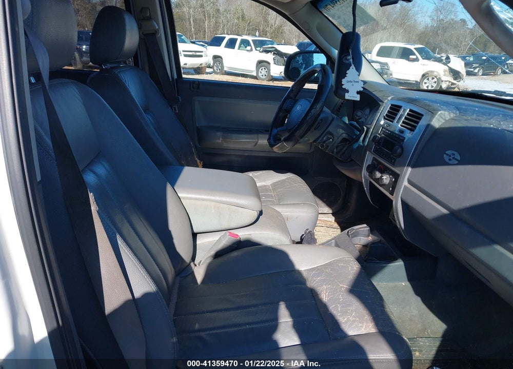 2005 DODGE DAKOTA LARAMIE VIN: 1D7HE58N35S138912