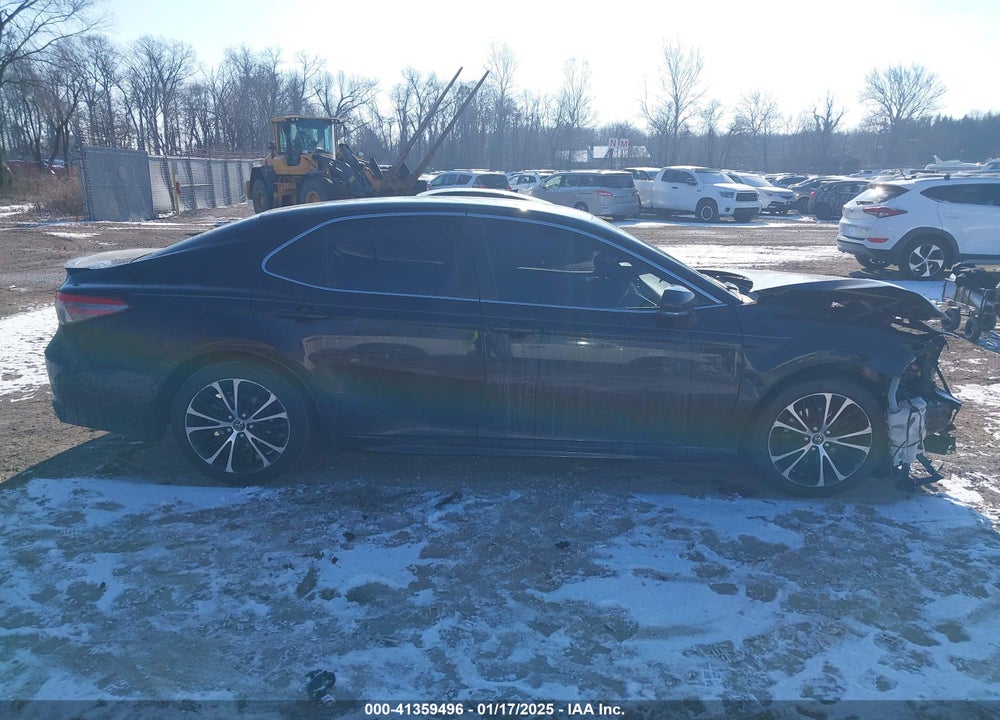 2018 TOYOTA CAMRY VIN: JTNB11HKXJ3042298