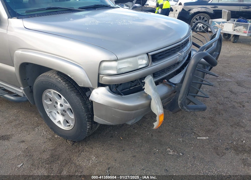 2002 CHEVROLET SUBURBAN 1500 Z71 VIN: 3GNFK16T32G267554