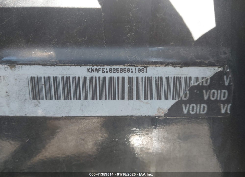 2008 KIA SPECTRA5 SX VIN: KNAFE162585011081