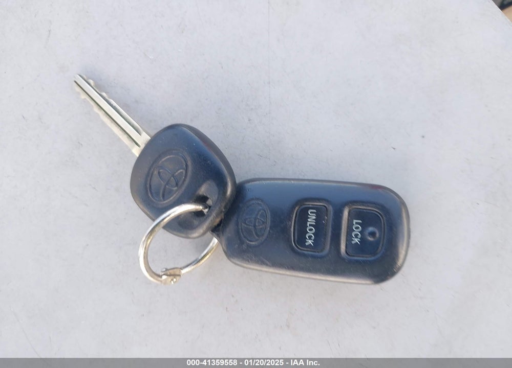 2002 TOYOTA RAV4 VIN: JTEGH20V726004282