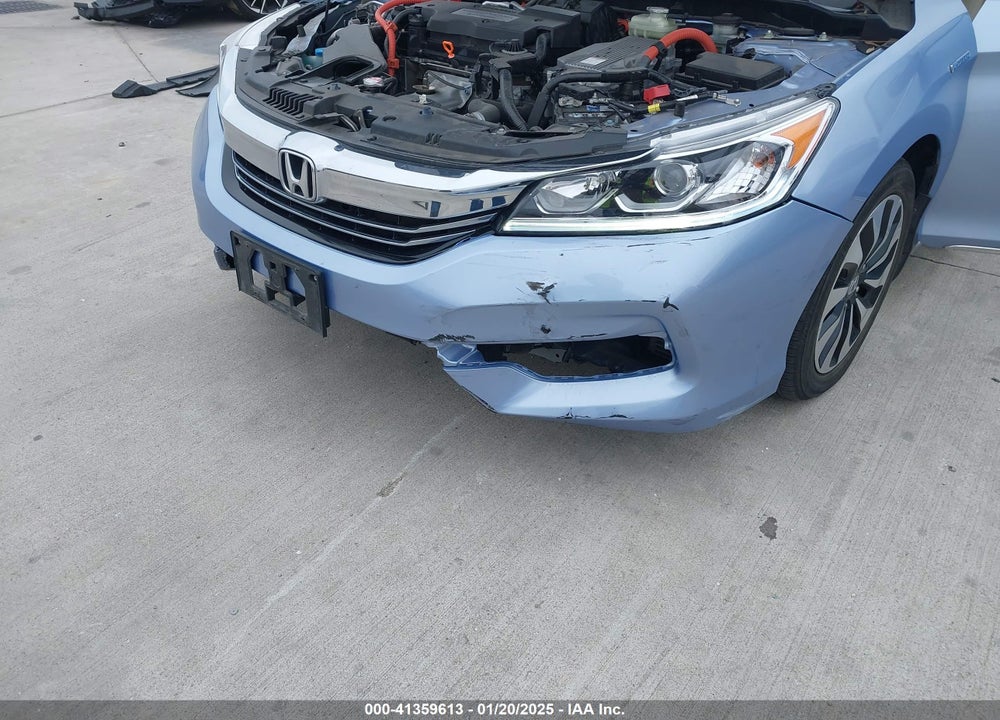 2017 HONDA ACCORD HYBRID VIN: JHMCR6F32HC010979
