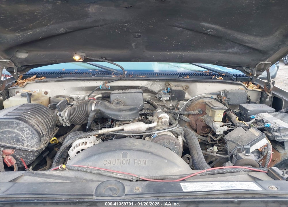 1999 GMC YUKON SLE VIN: 1GKEK13R8XJ804104
