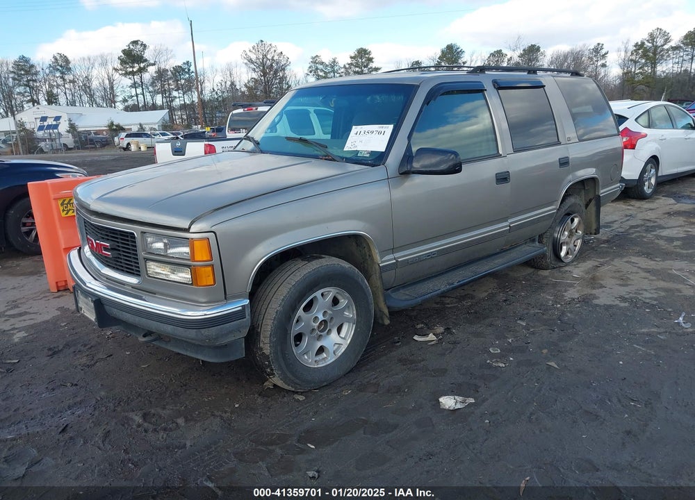 1999 GMC YUKON SLE VIN: 1GKEK13R8XJ804104