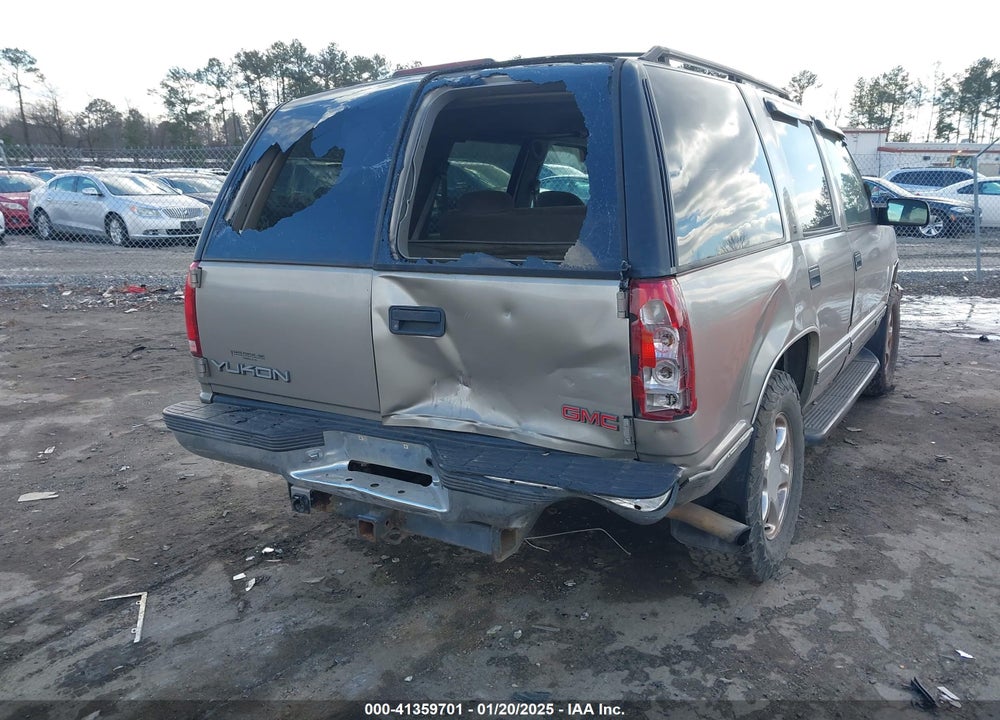 1999 GMC YUKON SLE VIN: 1GKEK13R8XJ804104