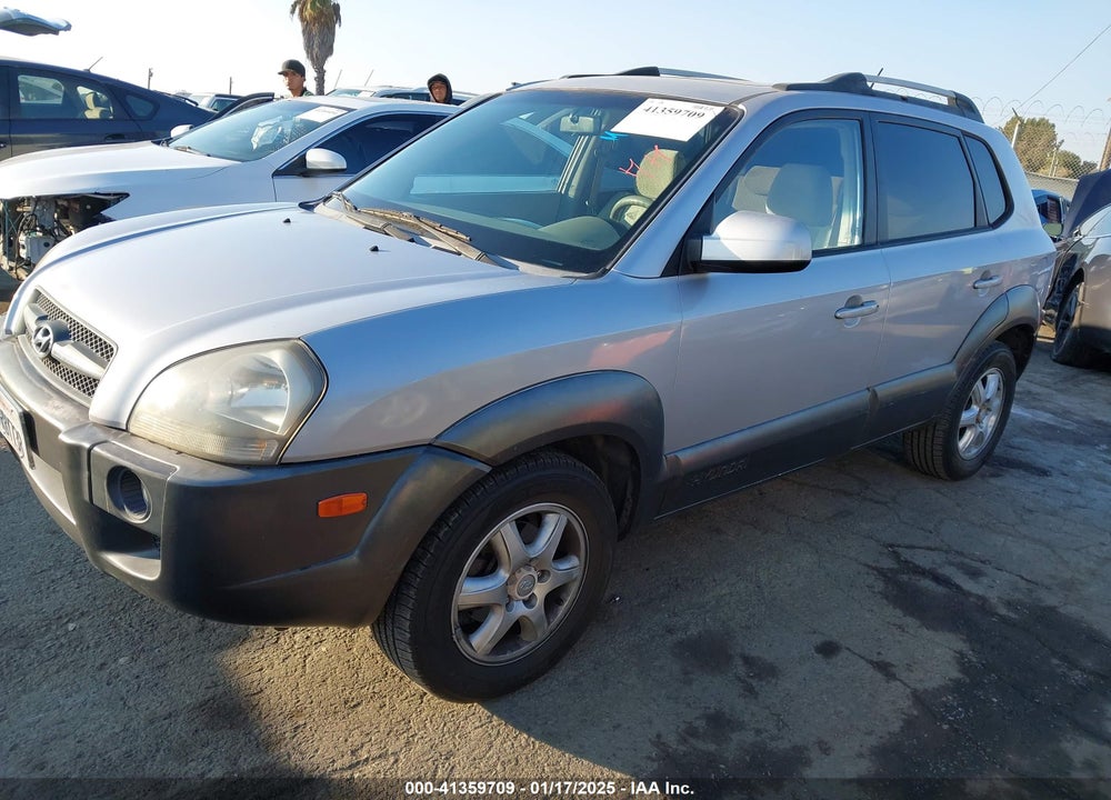 2005 HYUNDAI TUCSON GLS/LX VIN: KM8JN12D45U096898