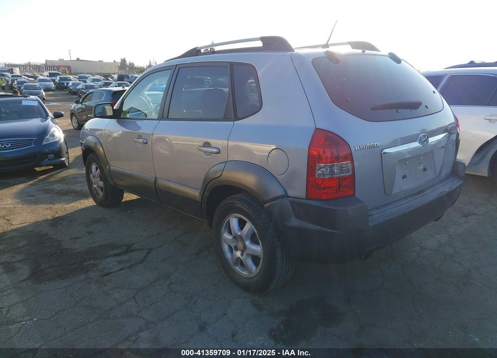 2005 HYUNDAI TUCSON GLS/LX VIN: KM8JN12D45U096898