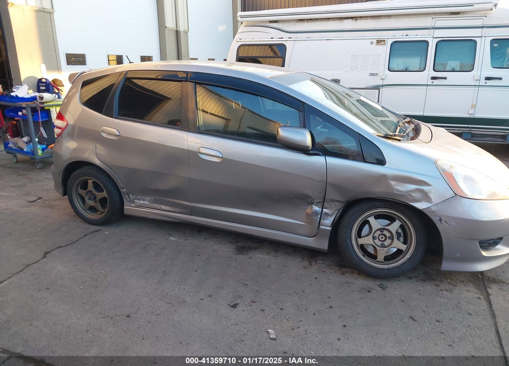 2009 HONDA FIT SPORT VIN: JHMGE87449S037768