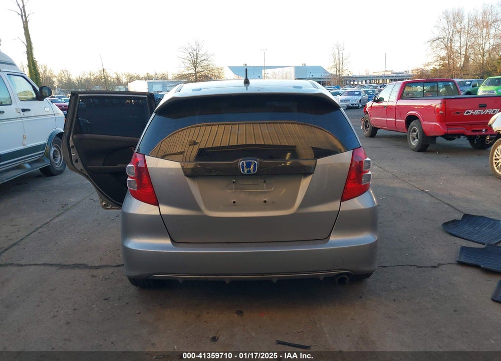 2009 HONDA FIT SPORT VIN: JHMGE87449S037768