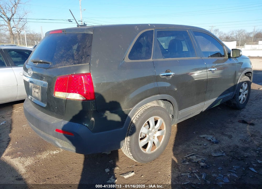 2011 KIA SORENTO LX VIN: 5XYKT3A19BG106260