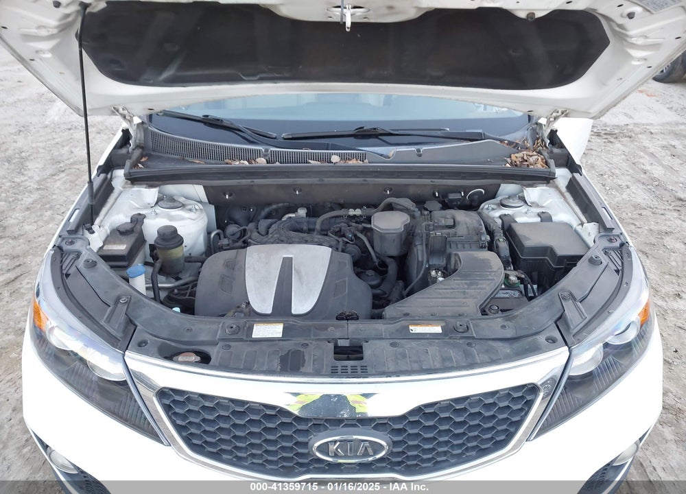 2011 KIA SORENTO EX V6 VIN: 5XYKU4A28BG034303