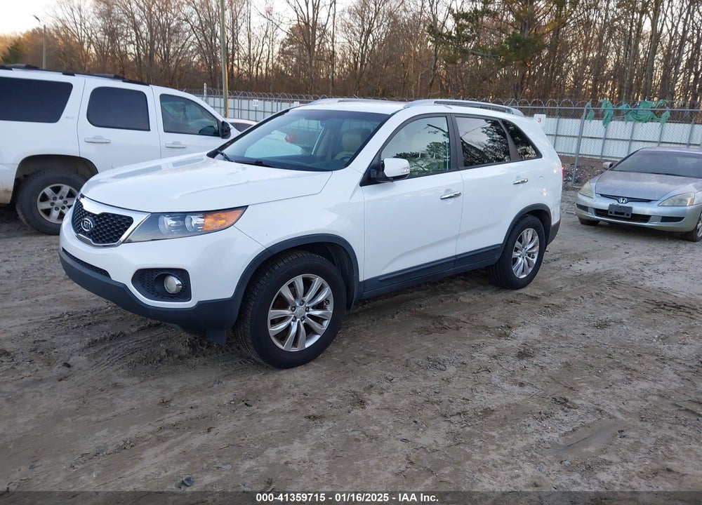 2011 KIA SORENTO EX V6 VIN: 5XYKU4A28BG034303