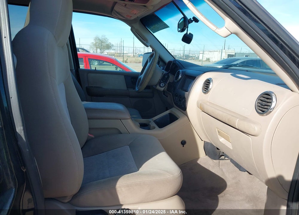 2003 FORD EXPEDITION XLT VIN: 1FMPU16L73LB17597