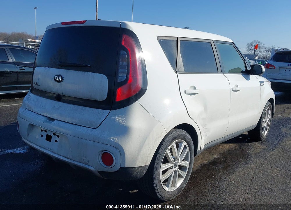 2017 KIA SOUL VIN: KNDJP3A55H7501366