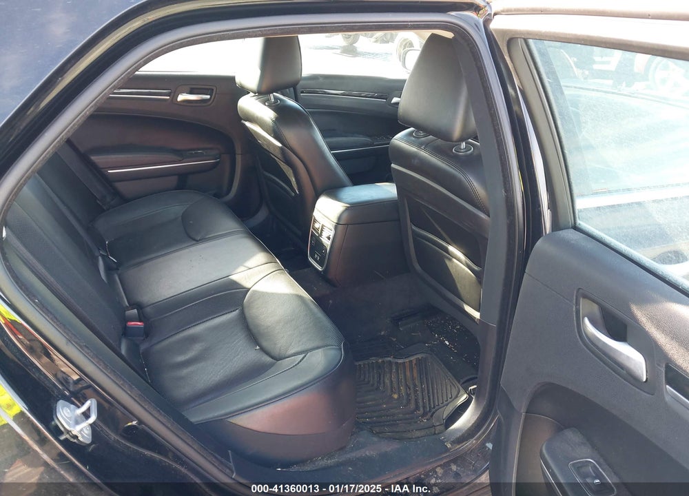 2018 CHRYSLER 300 VIN: 2C3CCAEG3JH159757