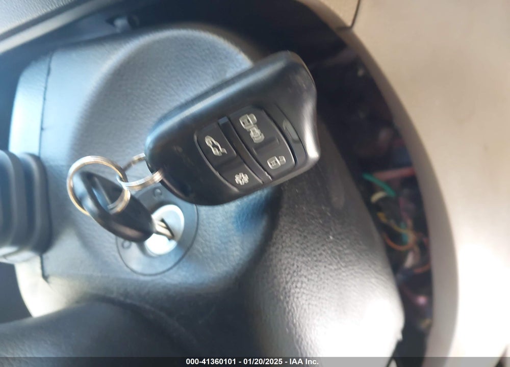 2008 SATURN VUE 4-CYL XE VIN: 3GSCL33P58S518418