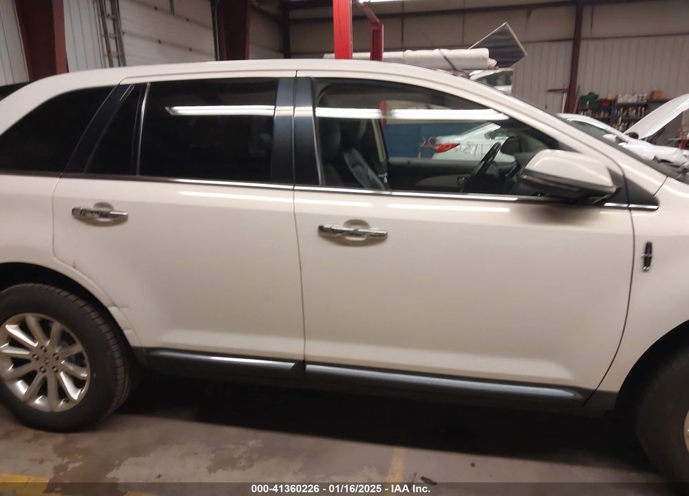 2013 LINCOLN MKX VIN: 2LMDJ8JK0DBL05211