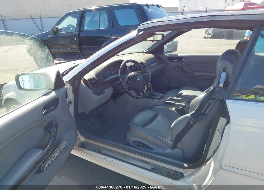 2003 BMW 325CI VIN: WBABS33433PG90017
