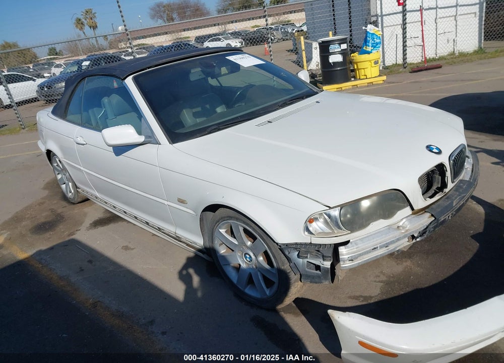 2003 BMW 325CI VIN: WBABS33433PG90017