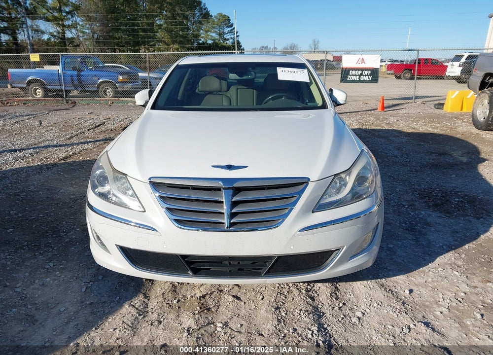 2012 HYUNDAI GENESIS VIN: KMHGC4DD7CU184520