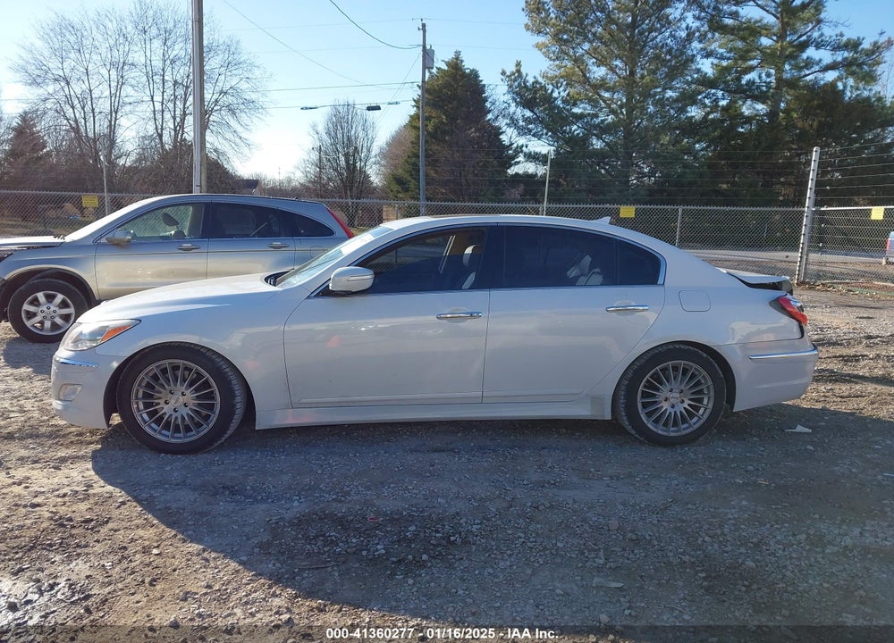 2012 HYUNDAI GENESIS VIN: KMHGC4DD7CU184520